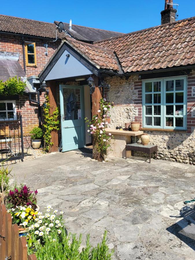 Escape The Ordinary - Piddle Inn The Home Private Self Cater Holiday Dorchester Esterno foto